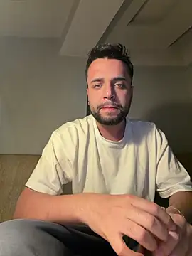 Arin21201 online show from 04/04/26, 09:56