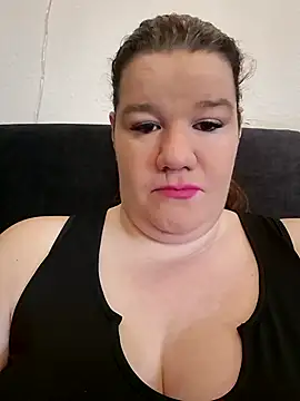 curvystachel42 online show from 04/04/26, 11:18