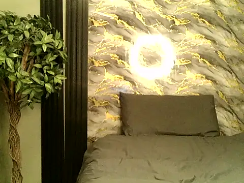 FreakyBUNNYWORXXX online show from 04/06/26, 05:36