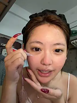 zhuzhu8023 online show from 04/15/26, 01:29