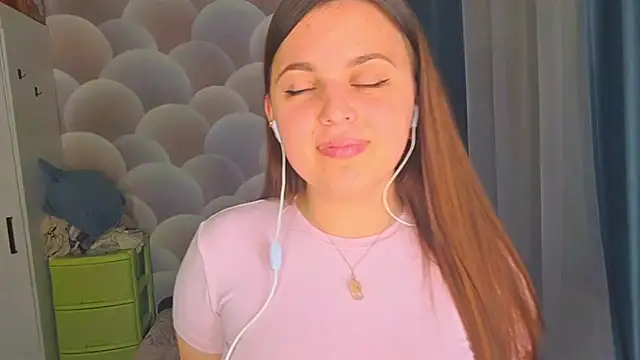 AnnaSpirit online show from 04/13/26, 04:56