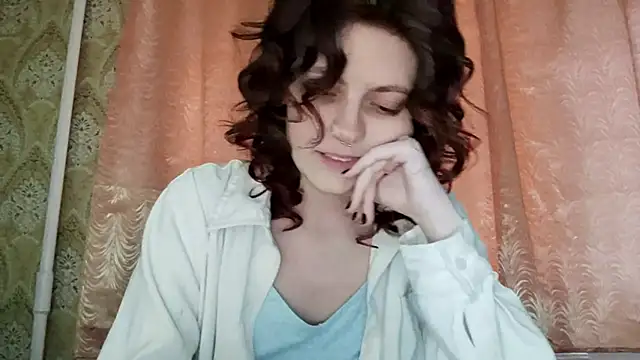 ShirleyNibbs online show from 04/07/26, 02:28