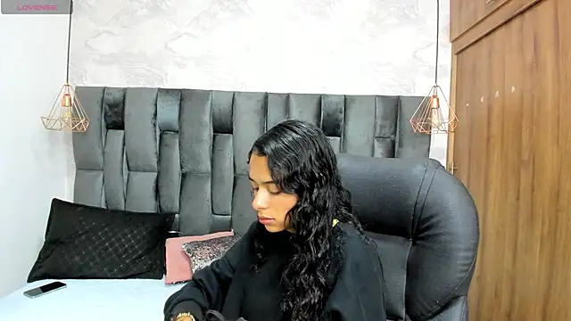 Snapshot of miarivers_1 chatting on 04/14/26, 12:55 miarivers 1 online show from 04/14/26, 12:55