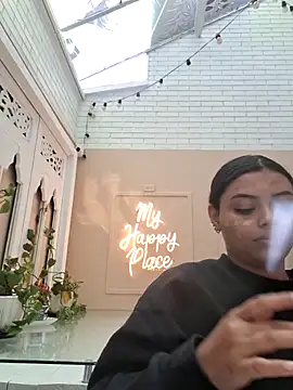 scarlett  2 online show from 04/14/26, 09:32