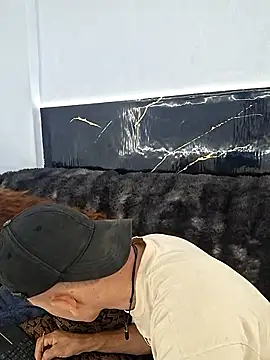 MeridaHilton online show from 04/11/26, 03:05