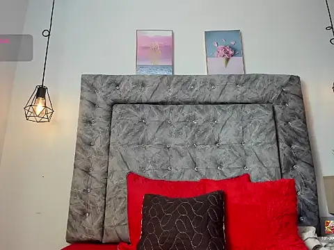 Snapshot of Kandyy_love69 chatting on 04/14/26, 06:03 Kandyy love69 online show from 04/14/26, 06:03