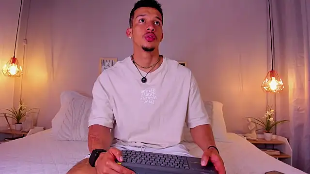 dominik drake online show from 07/22/26, 12:19