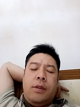 N-nnnnn online show from 04/12/26, 02:05