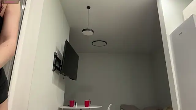 Peachy keens online show from 04/15/26, 05:42