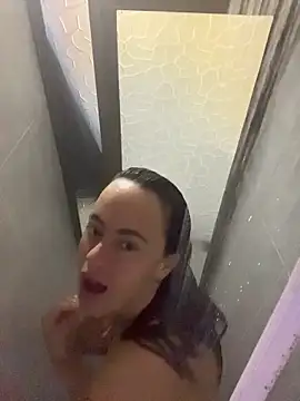 Snapshot of bella_stowgn chatting on 04/11/26, 03:49 bella stowgn online show from 04/11/26, 03:49