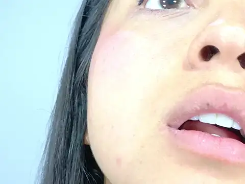 LeticiaVisconti online show from 03/31/26, 04:51