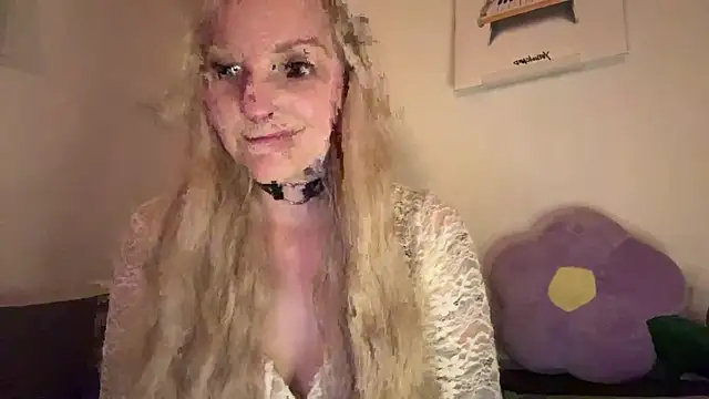 LoveAliceXXX online show from 04/08/26, 07:47