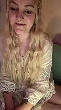 LoveAliceXXX online show from 04/14/26, 07:42