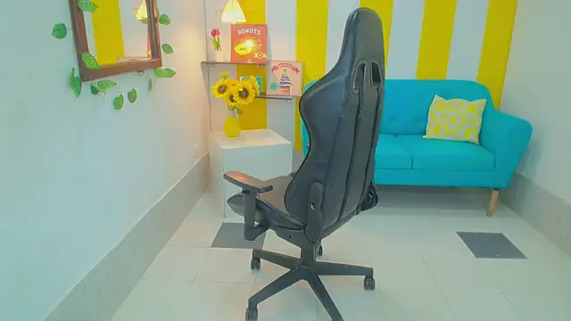 ValeryBliss  online show from 04/06/26, 11:38