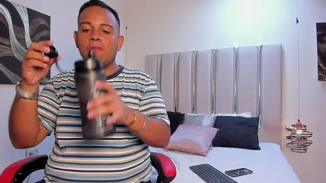 Jay Dusk online show from 04/02/26, 03:37