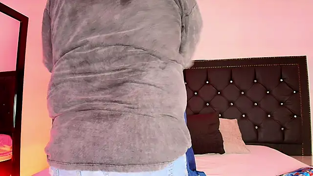 Jay Dusk online show from 04/12/26, 03:44