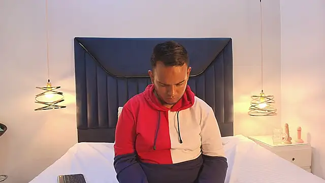 Jay Dusk online show from 04/14/26, 04:18