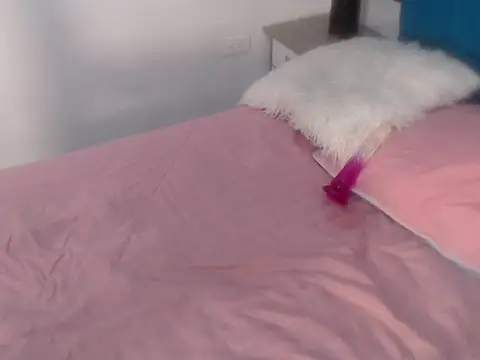 Nathaly Sam online show from 04/16/26, 11:33