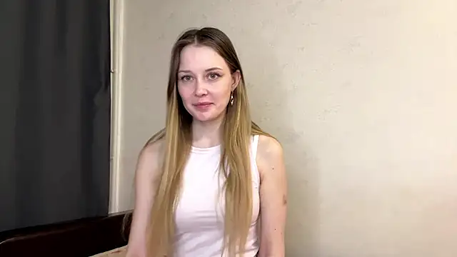 MaryManchitto online show from 04/05/26, 03:31