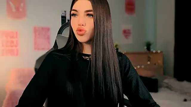 Snapshot of molly_rettyy chatting on 04/10/26, 05:34 molly rettyy online show from 04/10/26, 05:34