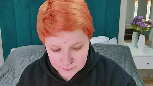 Edna Davis online show from 04/12/26, 07:35