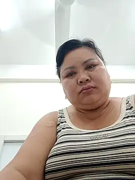 Monglan-c online show from 04/12/26, 01:43