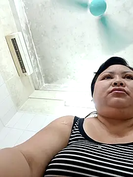 Monglan-c online show from 04/16/26, 12:22