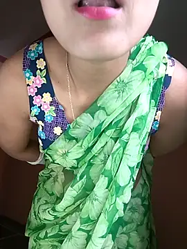 Curvy Sanaya online show from 04/07/26, 10:15