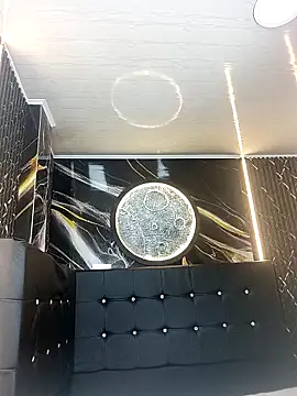 Lola Starr online show from 04/06/26, 05:08