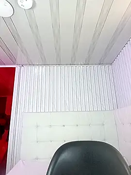 Lola Starr online show from 04/07/26, 03:40