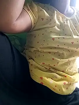 Snapshot of Dola_mone chatting on 04/16/26, 12:55 Dola mone online show from 04/16/26, 12:55