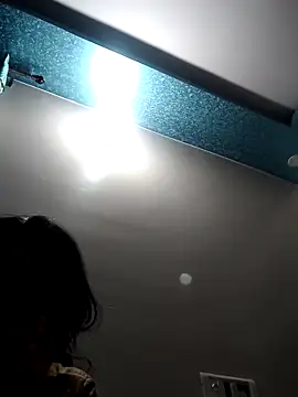 purvi46 online show from 04/05/26, 08:17