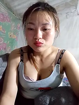 Snapshot of -Tipo- chatting on 03/31/26, 04:18 -Tipo- online show from 03/31/26, 04:18