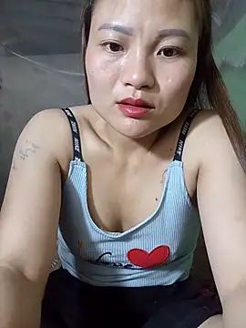 Snapshot of -Tipo- chatting on 04/05/26, 12:41 -Tipo- online show from 04/05/26, 12:41