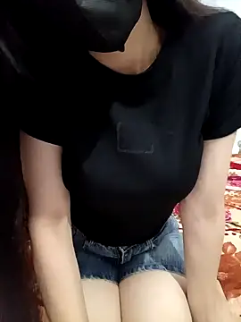 Anna Lovelly online show from 04/12/26, 04:12