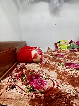 Anna Lovelly online show from 04/15/26, 03:41