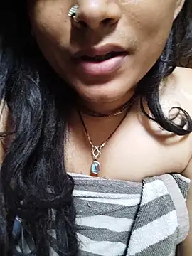 Snapshot of SweetTsAngel chatting on 04/12/26, 07:24 SweetTsAngel online show from 04/12/26, 07:24