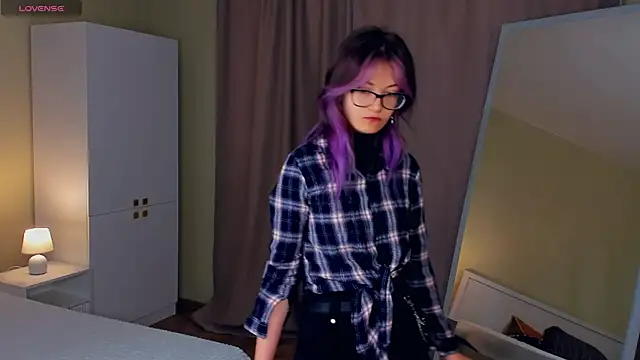 SuRenzi online show from 04/05/26, 01:30