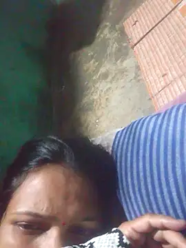 Snapshot of riyaa_sexyy chatting on 04/03/26, 06:17 riyaa sexyy online show from 04/03/26, 06:17