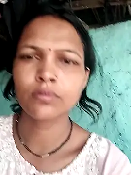 riyaa sexyy online show from 07/15/26, 04:07