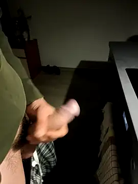 MassiveMask online show from 04/13/26, 01:00