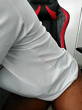 Dutches101 online show from 04/14/26, 07:58