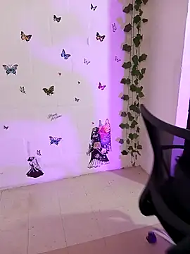 Isa bluee online show from 04/11/26, 12:26