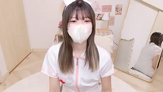 HIKA rin online show from 04/13/26, 01:49