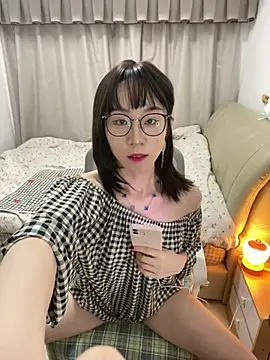 Snapshot of meimeibuguai chatting on 04/04/26, 02:14 meimeibuguai online show from 04/04/26, 02:14