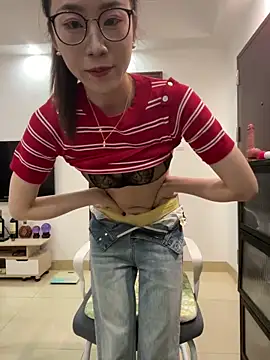 Snapshot of meimeibuguai chatting on 04/12/26, 12:10 meimeibuguai online show from 04/12/26, 12:10