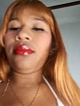 Snapshot of Cataleya_em chatting on 03/31/26, 01:00 Cataleya em online show from 03/31/26, 01:00