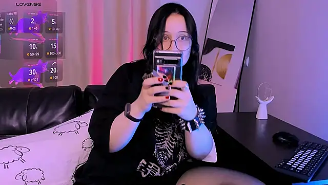 Ame Core online show from 04/06/26, 08:43