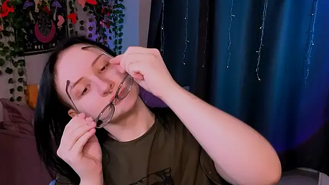 Ame Core online show from 04/14/26, 09:21