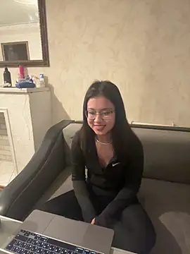 Z Milll online show from 04/13/26, 02:22